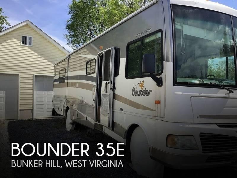 2006 Fleetwood Bounder 35E 35ft for Sale