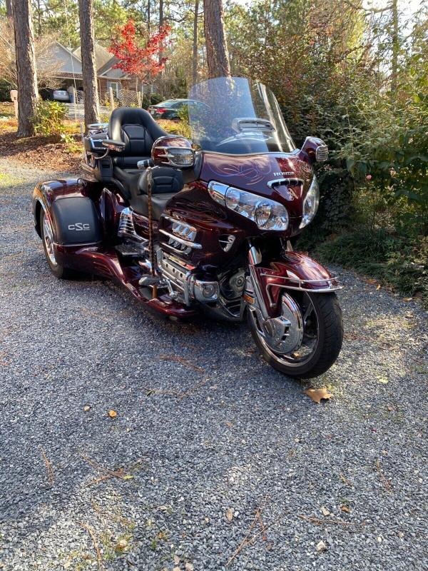 2006 Honda GL18 Premium with CSC Viper Trike Kit Motorcycle for Sale
</span>