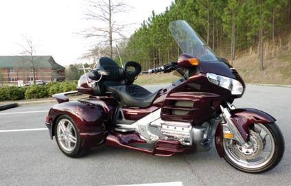 2006 Honda Goldwing Hannigan Trike NAV ABS for Sale
</span>