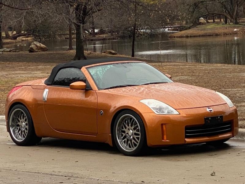 2006 Nissan 350Z Touring 2dr Convertible (3.5L V6 6M) for Sale
