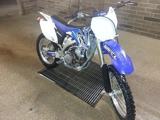 2006 Yamaha yz450f for Sale
</span>