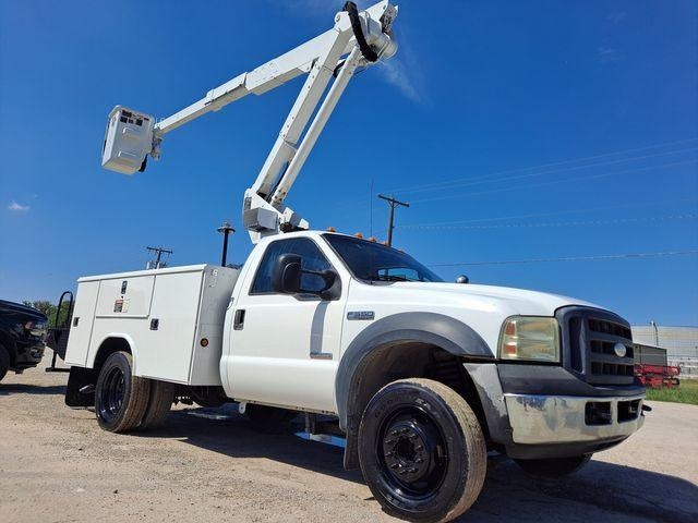 2007 Ford F550 42' ALTEC ARTICULATING & TELESCOPIC BUCKET TRUCK - Fort Worth, TX for Sale