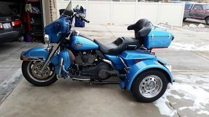 2007 Harley Davidson Electra Glide Voyager Kit TRIKE for Sale
</span>