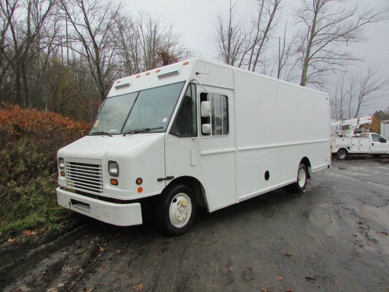 2009 Freightliner MT45 P1000 FEDEX Food Truck Step Van for Sale
</span>