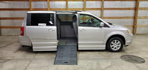 2010 Chrysler Town & Country Handicap Wheelchair van Braun for Sale
</span>