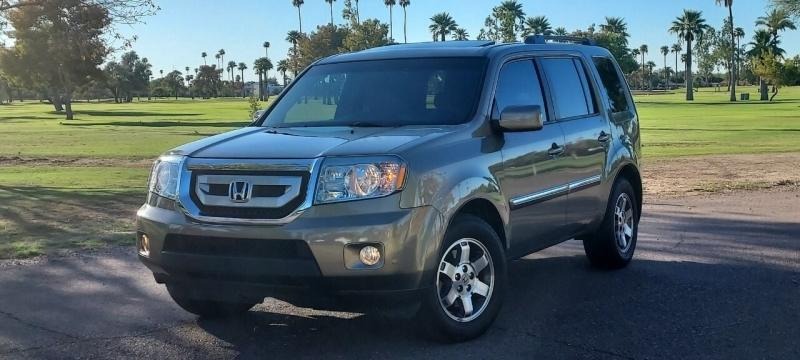 2010 Honda Pilot Touring w/Navi 4dr SUV for Sale