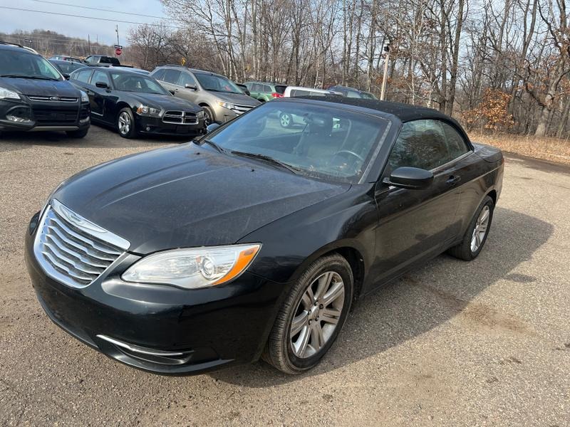 2011 Chrysler 200 Convertible for Sale