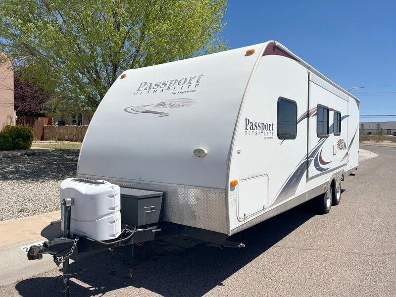 2011 Keystone Passport Ultra Lite 280BH 31ft for Sale