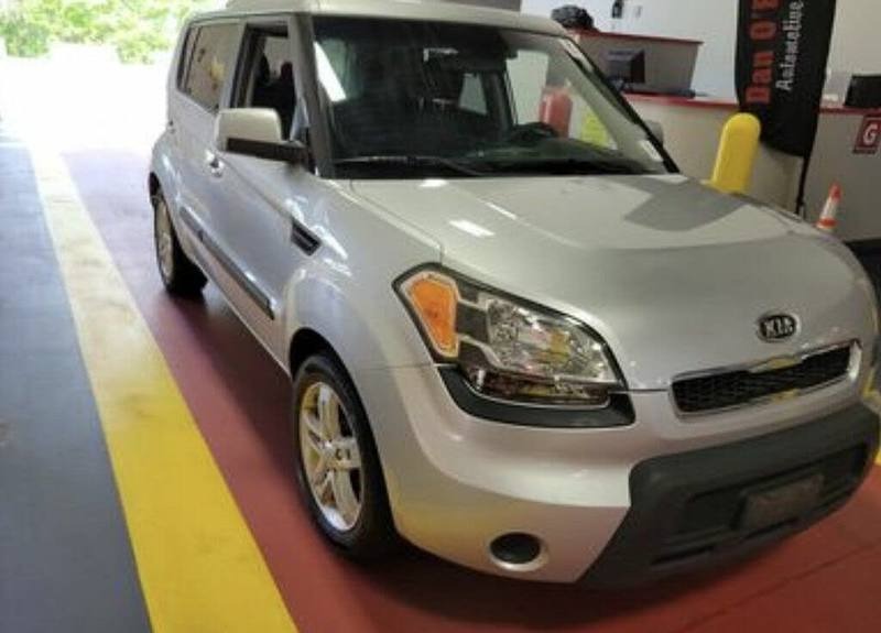 2011 Kia Soul + for Sale
</span>