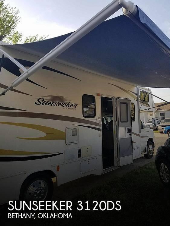 2012 Forest River Sunseeker 3120DS 31ft for Sale