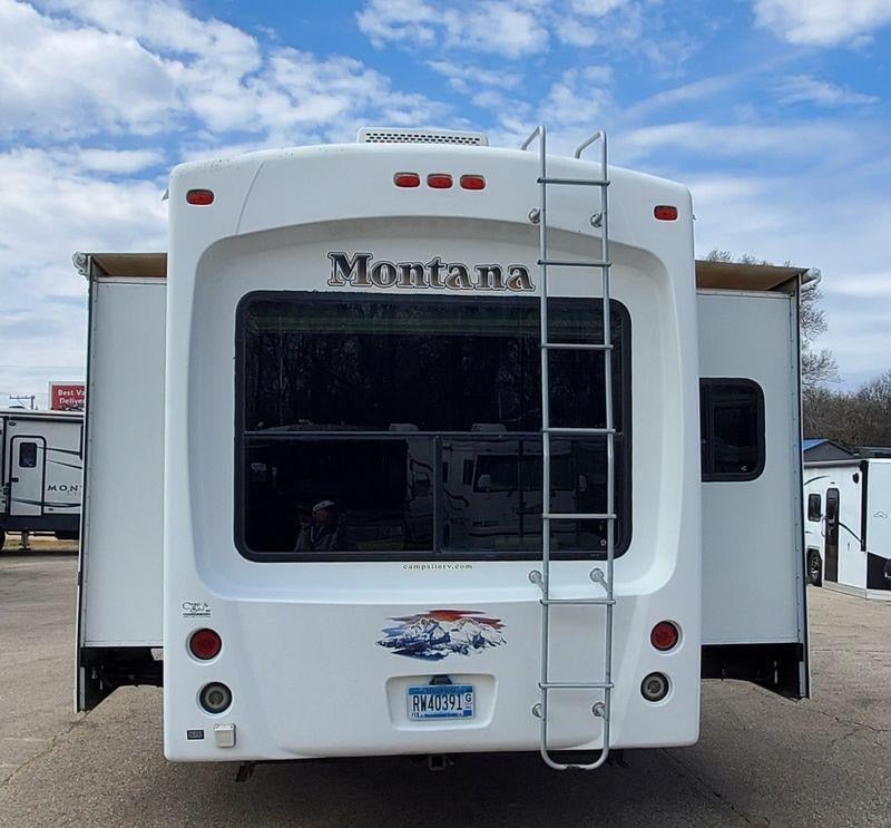 2012 Keystone Montana Hickory 3700RL 39ft for Sale