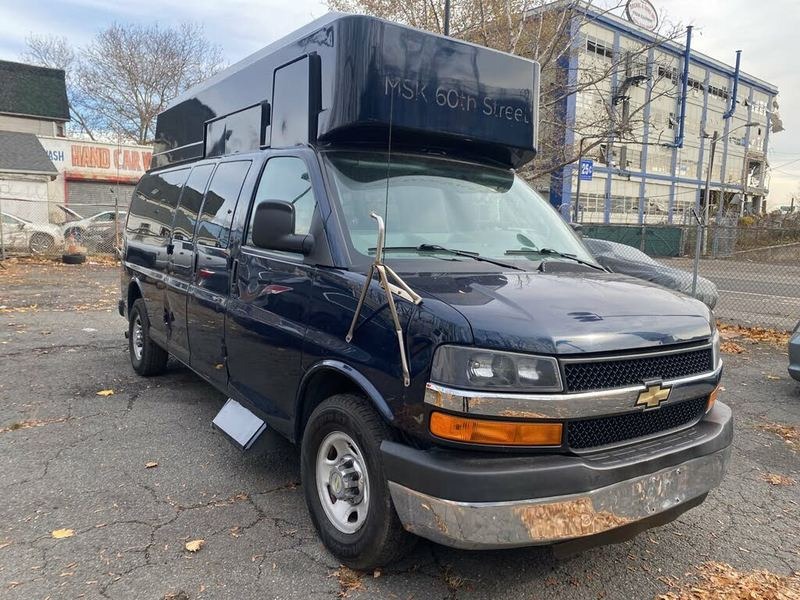 2013 Chevrolet Express 3500 1LT Extended RWD for Sale
</span>