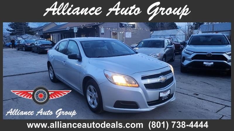 2013 CHEVROLET MALIBU LS Sedan for Sale