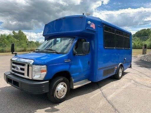 2013 Ford E450 Church Shuttle Bus Van, 14 Passengers for Sale
</span>