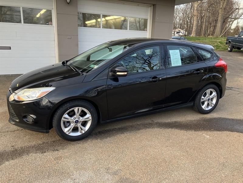 2013 Ford Focus SE Hatchback Hatchback for Sale
</span>