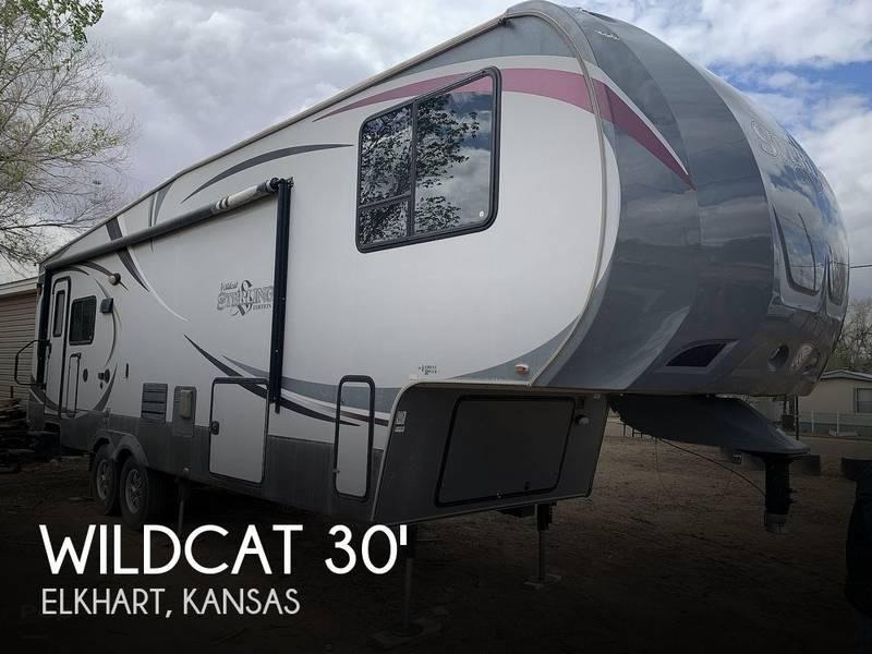 2013 Forest River Wildcat Sterling 30RL 30ft for Sale