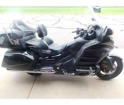 2014 Honda Gold Wing GL18 Trike with Trailer for Sale
</span>