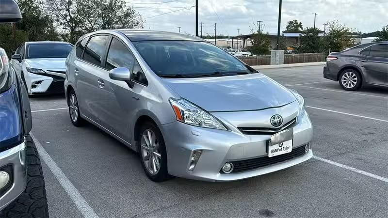 2014 Toyota Prius v Three for Sale