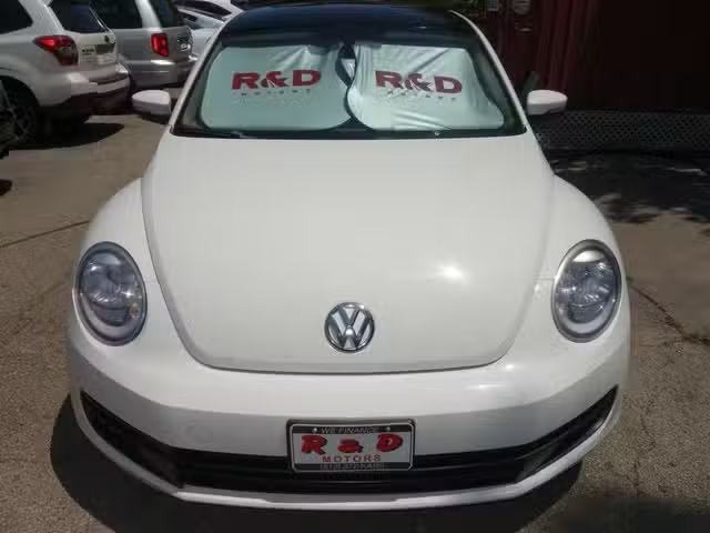 2014 Volkswagen Beetle Coupe 2.5L w/Sun for Sale