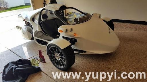2015 Campagna T-Rex 16SP Performance Model Trike White for Sale
</span>