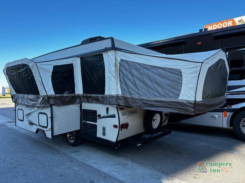 2015 Forest River Rockwood Premier 2716G 19ft for Sale