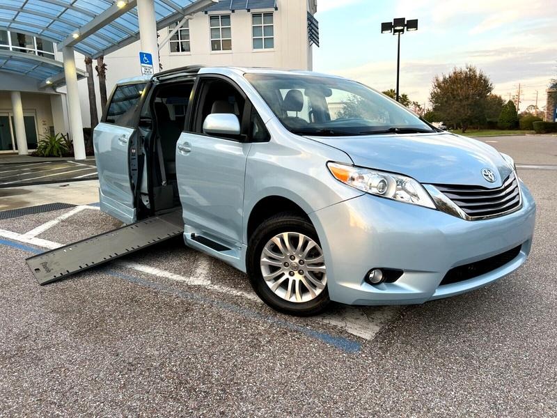 2015 Toyota Sienna XLE BRAUNABILITY RAMP Handicap Van for Sale
</span>