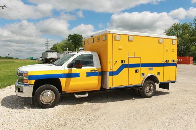 2016 Chevy 3500 4x4 Duramax Diesel Ambulance KUV Camper Van for Sale
</span>