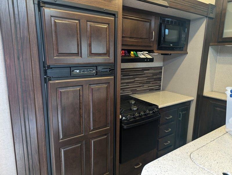 2016 Heartland Sundance 3700RLB Bunkhouse 42ft for Sale