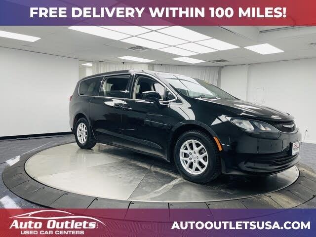 2017 Chrysler Pacifica Touring FWD for Sale
</span>
