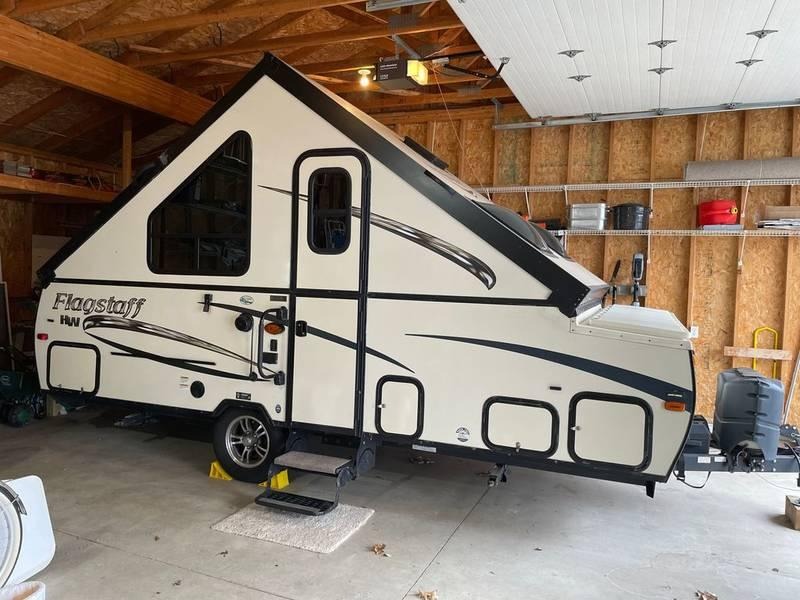 2017 Forest River Flagstaff T21BHW 20ft for Sale