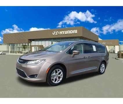 2018 Chrysler Pacifica Touring L Plus for Sale
