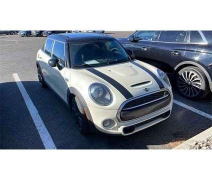 2019 MINI Hardtop 4 Door Cooper S for Sale
