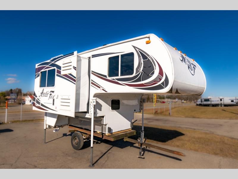 2019 Northwood Arctic Fox Camper 811 Wet Bath for Sale
