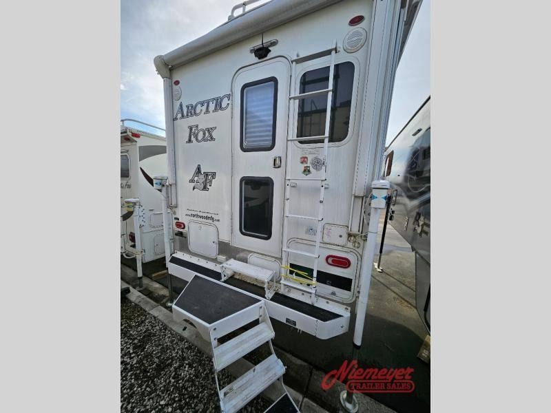 2020 Northwood Arctic Fox 811 Wet Bath 16ft for Sale