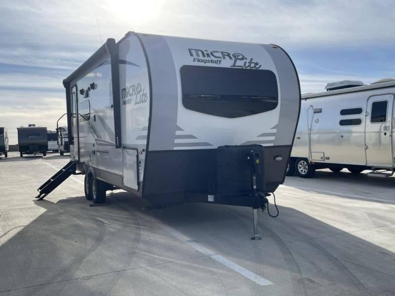 2021 Forest River Forest River RV Flagstaff Micro Lite 22FBS 23ft for Sale