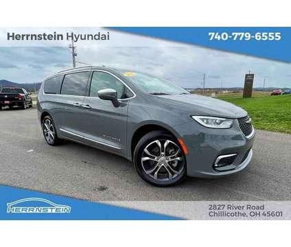2022 Chrysler Pacifica Pinnacle AWD for Sale