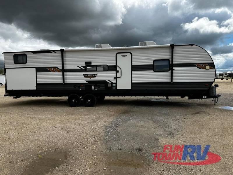 2022 Forest River Wildwood 33TS 38ft for Sale