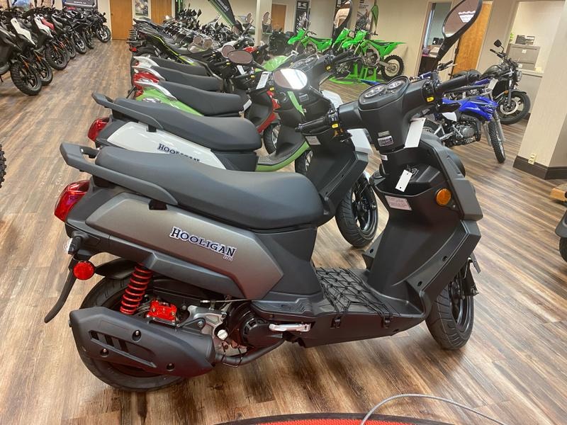 2022 Genuine Scooters Hooligan 170i for Sale
</span>