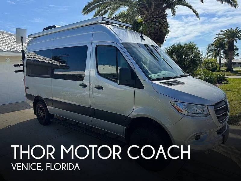 2022 Thor Motor Coach Sanctuary 19P for Sale