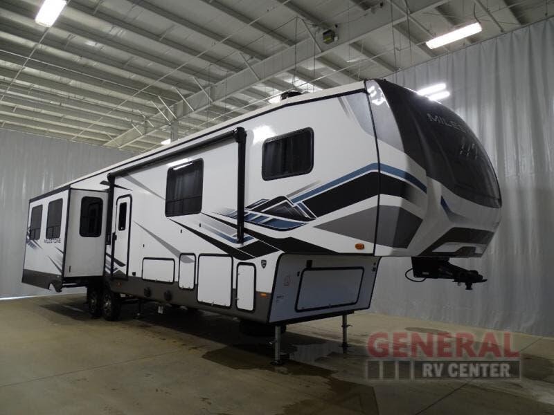 2023 Heartland Milestone 377MB for Sale