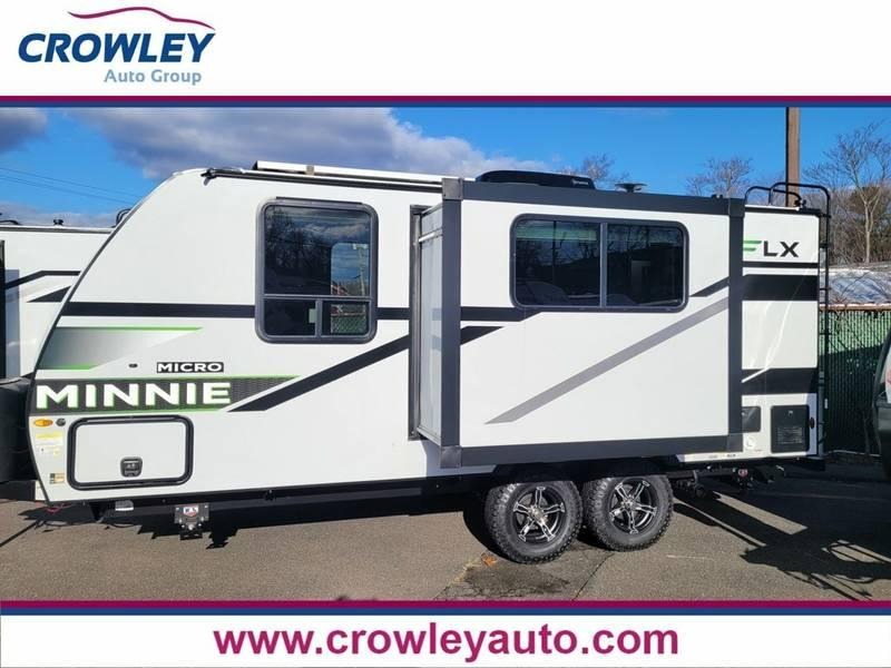 2023 Winnebago Winnebago Micro Minnie FLX 2108DS 21ft for Sale