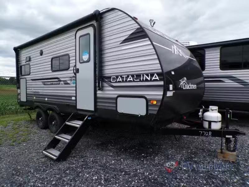 2024 Coachmen Catalina Summit Series 7 184RBS for Sale