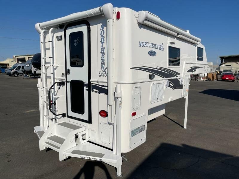 2024 Northern Lite Northern Lite 8-11EXLEWB for Sale