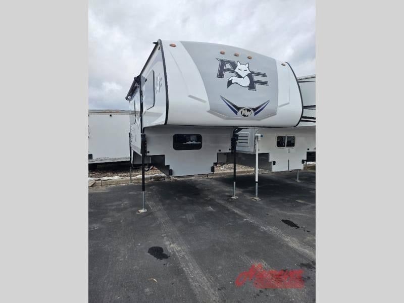 2024 Northwood Arctic Fox Camper 990 Wet Bath 17ft for Sale