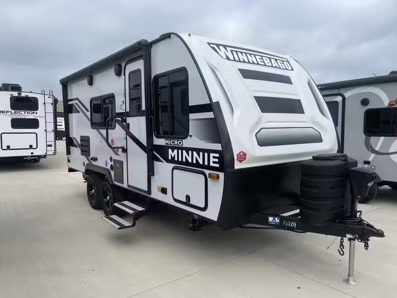 2024 Winnebago Micro Minnie 1800BH for Sale