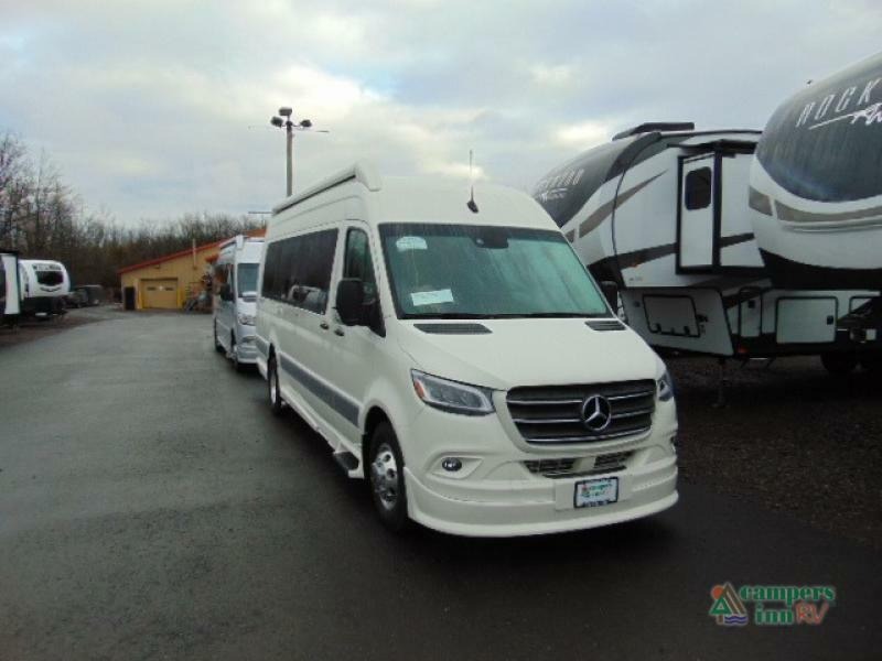 2025 Grech Rv Strada-ion Lounge for Sale
