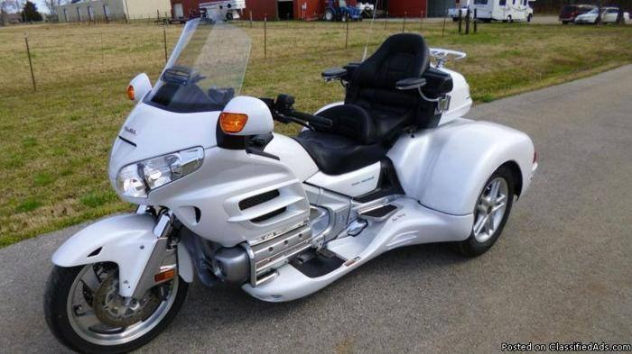Awesome 2008 Honda Goldwing Trike for Sale
</span>
