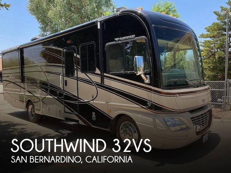 Fleetwood Southwind 32VS Class A 2015 for Sale
</span>
