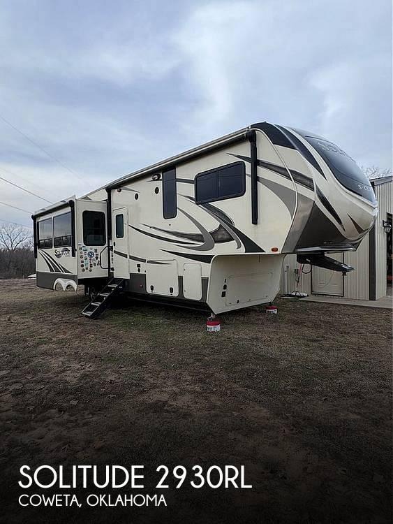 Grand Design Solitude 2930RL Fifth Wheel 2019 for Sale