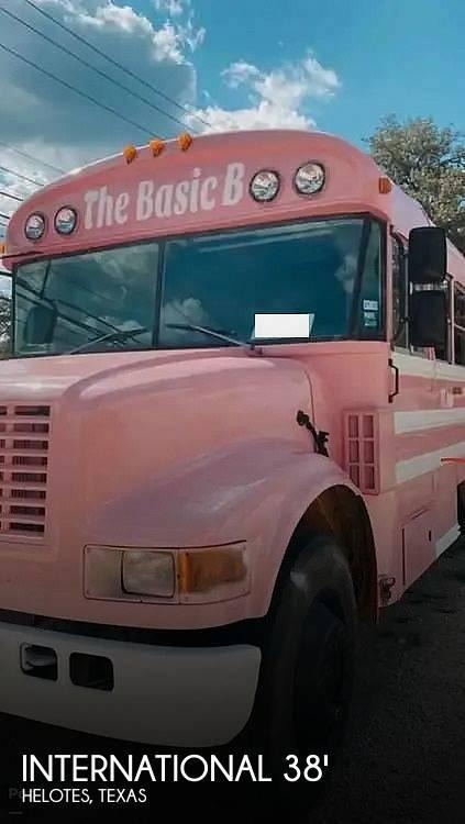 International 3800 School Bus Bus Conversion 2000 for Sale